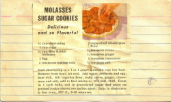 Molasses Sugar Cookies - Recipecurio.com